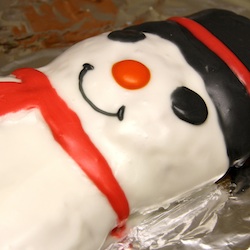 maple pecan snowman cake